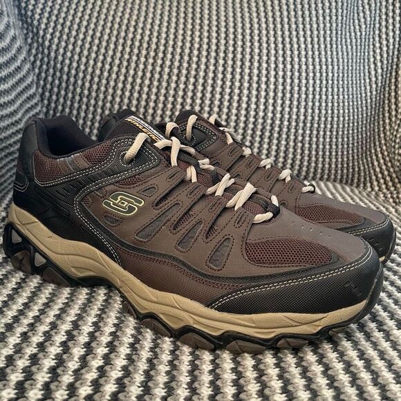 Skechers Brown and Black Athletic Shoes - Picture 2 of 11